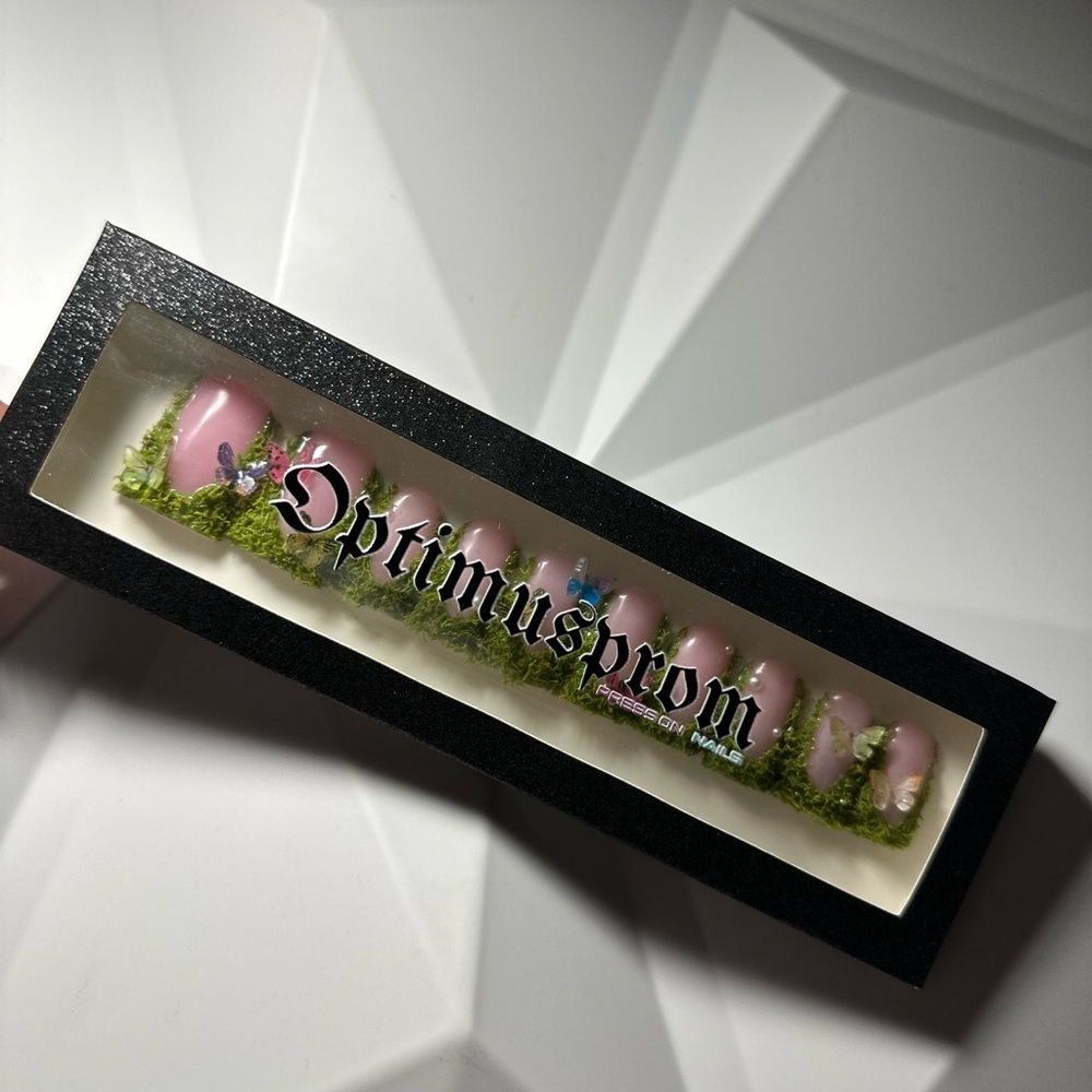 Fairy garden press on nails